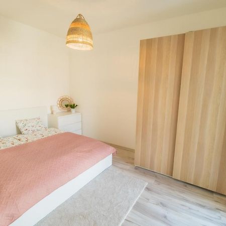 Apartman Liptov 15 Liptovský Mikuláš Dış mekan fotoğraf